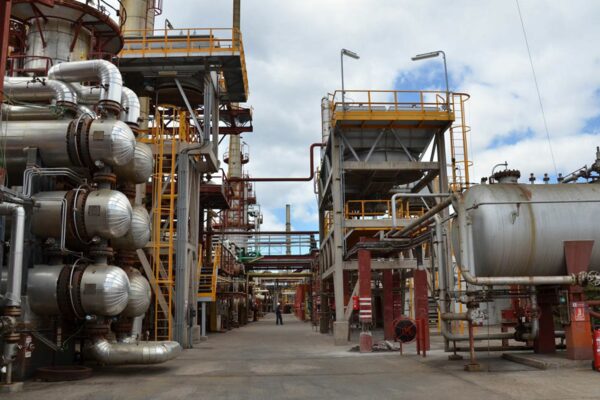 peculiares-tenerife-refineria