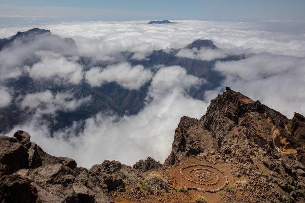 08Cover1-superJumbo-min