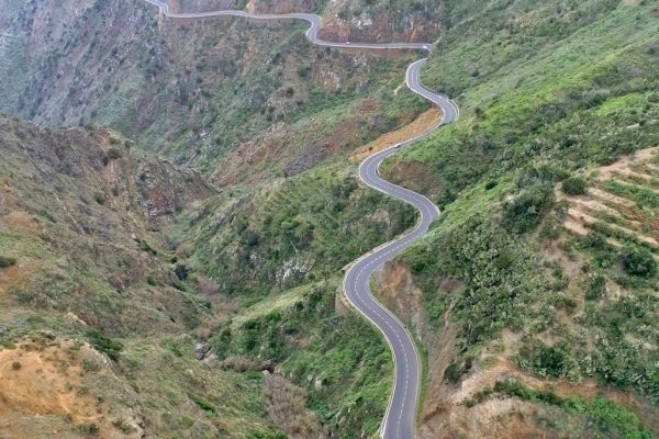 CURVAS DE LAS ROSAS A AGULO (1)-min
