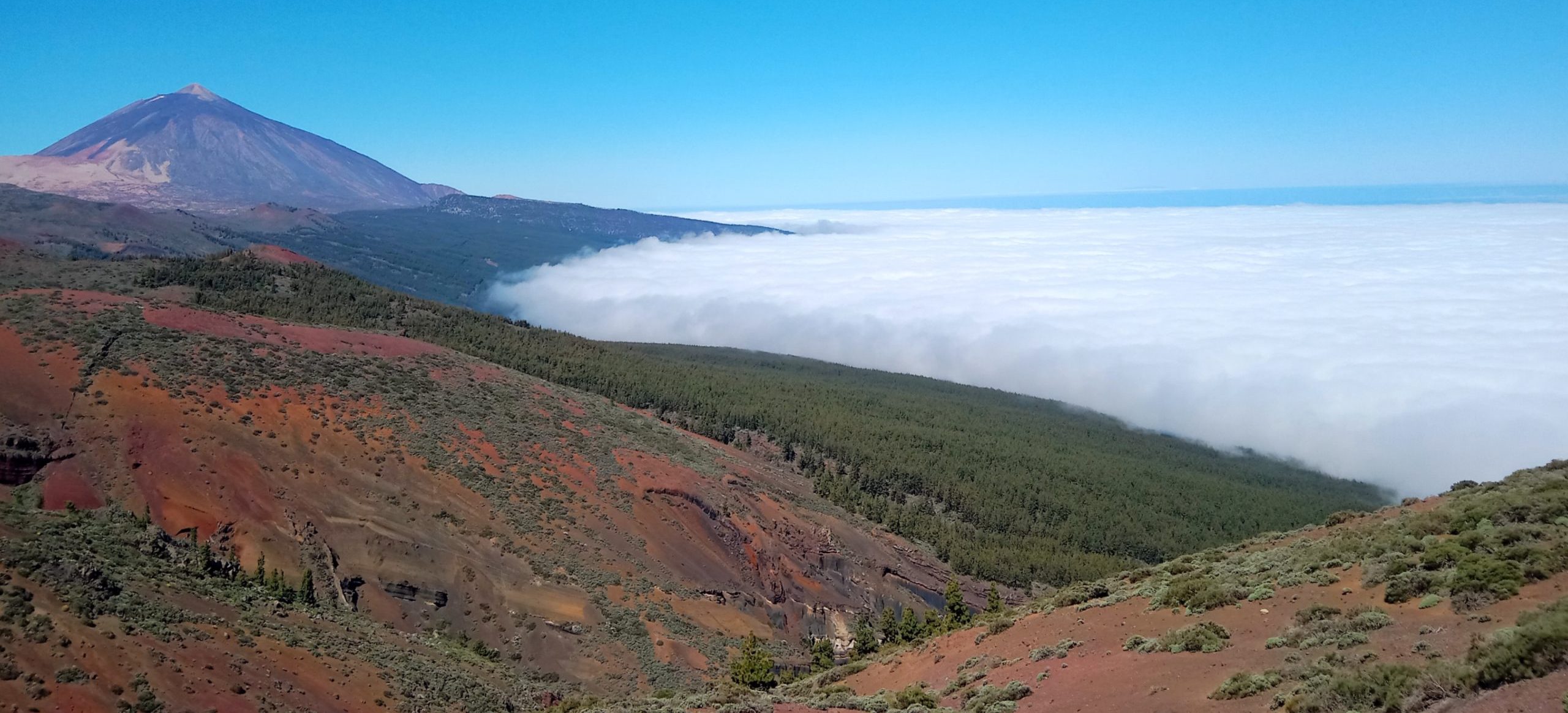 OVNIS, volcanes y un polvito uruguayo