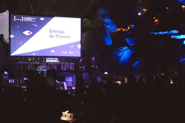 Premios Islabentura - Nachitzz y Emilio González-min Premios Islabentura - Nachitzz y Emilio González-min